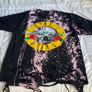 Distressed gun n roses